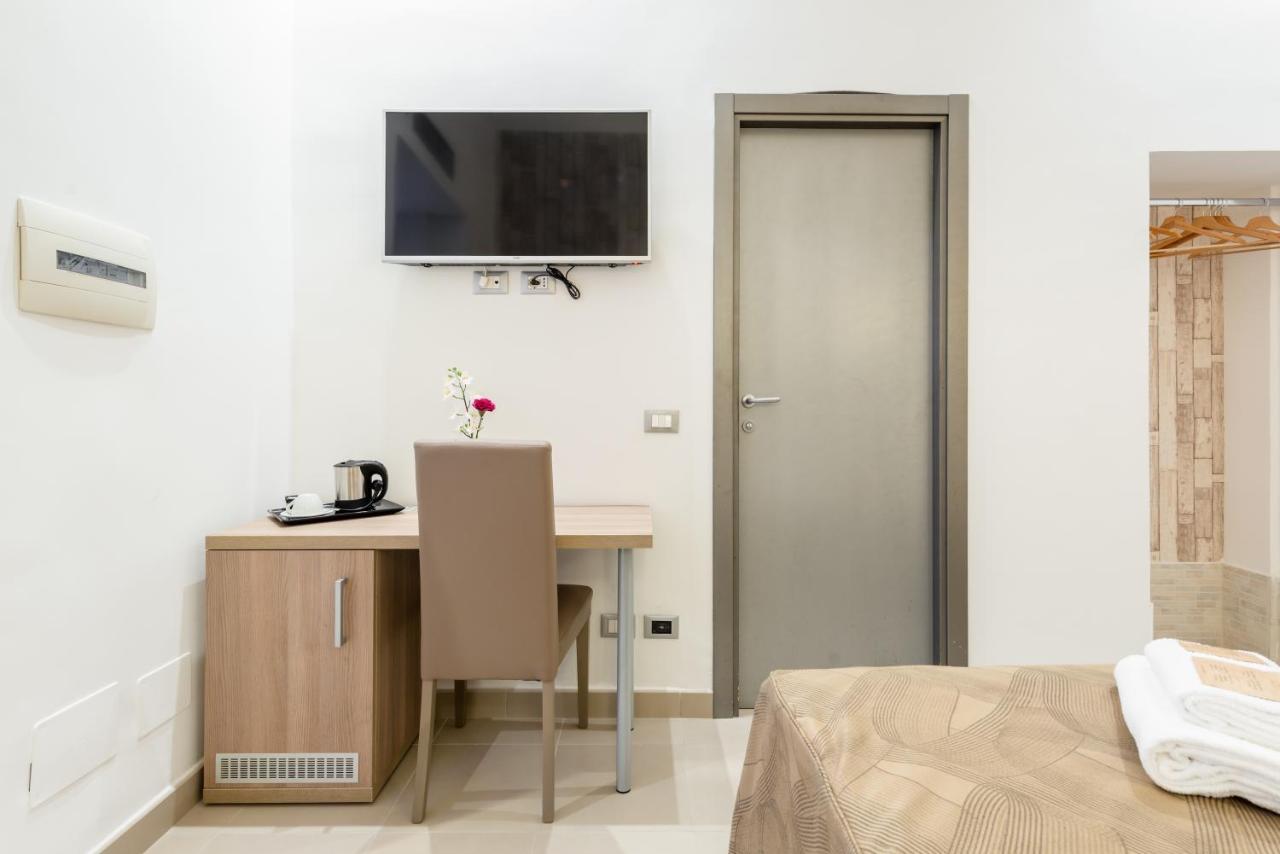 Brancaccio Suite 43 Rome Bagian luar foto